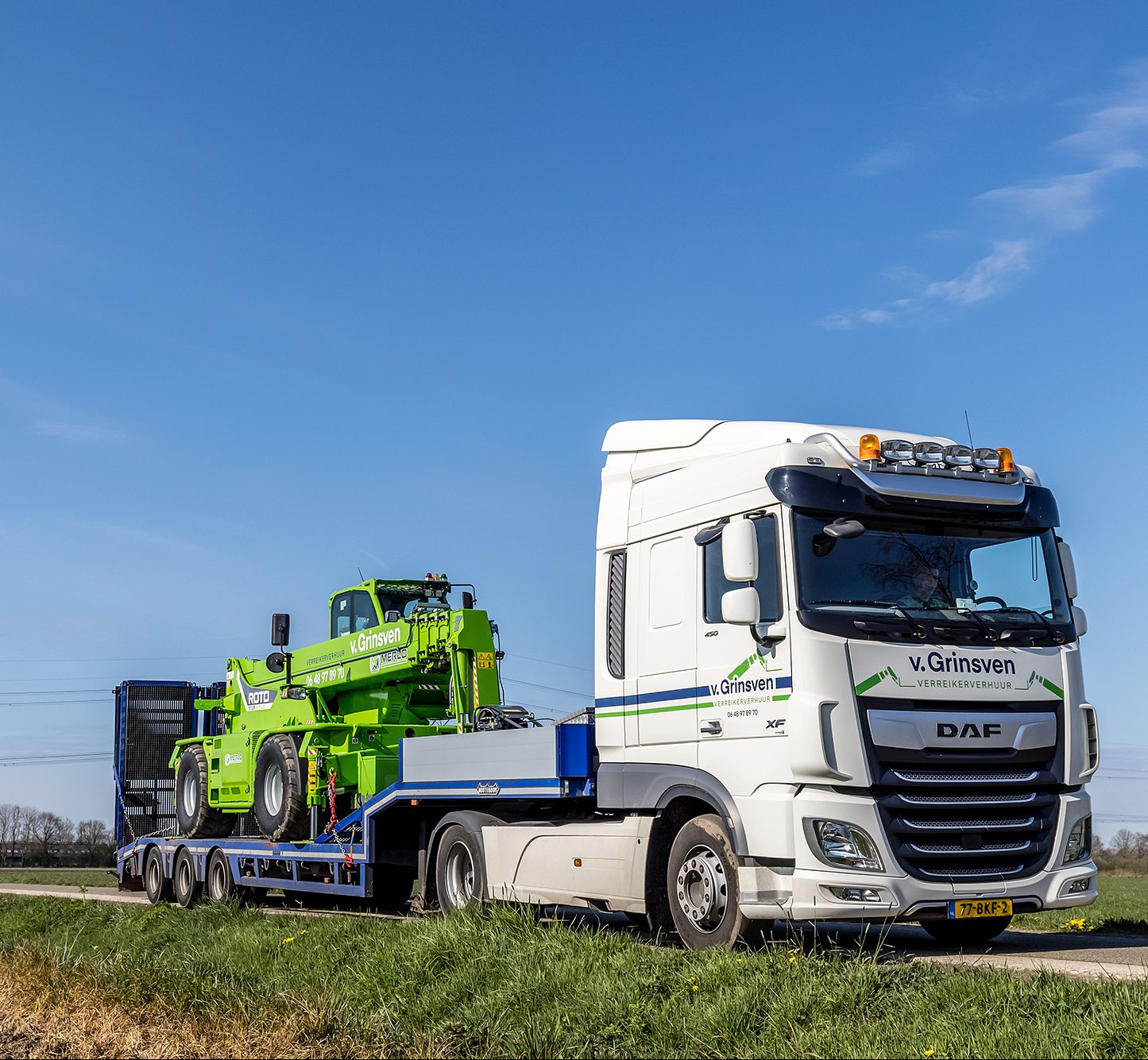 Sfeerfoto - Merlo verreiker op DAF vrachtwagen